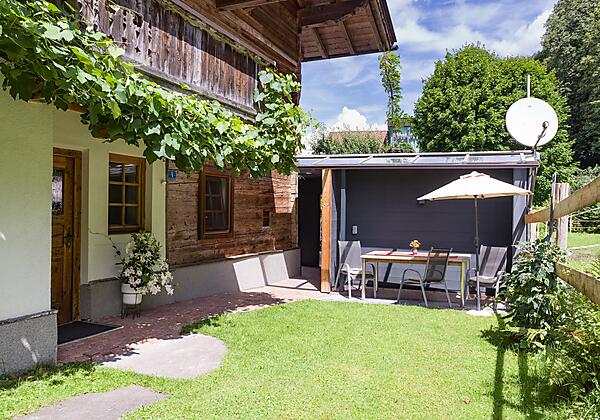 Haus_Fleide_Thurnbach_23_Aschau_Garten_Terrasse