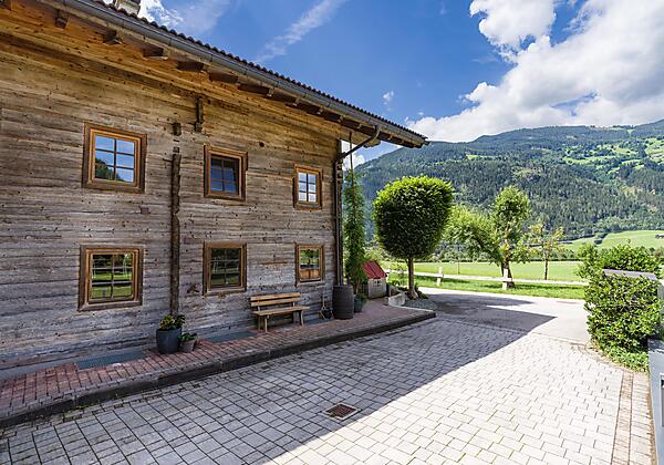 Haus_Fleide_Thurnbach_23_Aschau_Haus_aussen