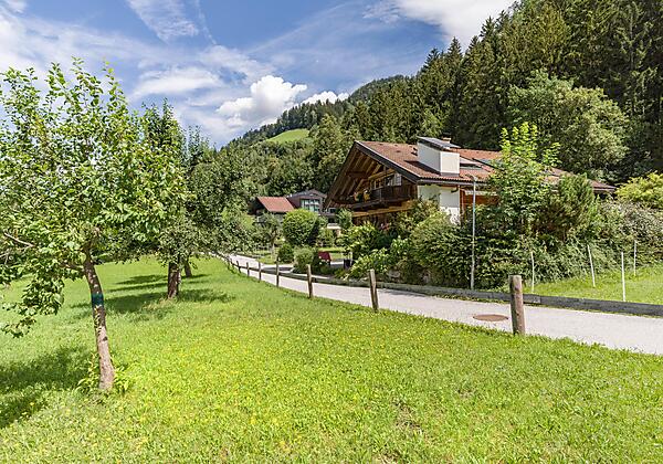 Haus_Fleide_Thurnbach_23_Aschau_Haus_aussen_3