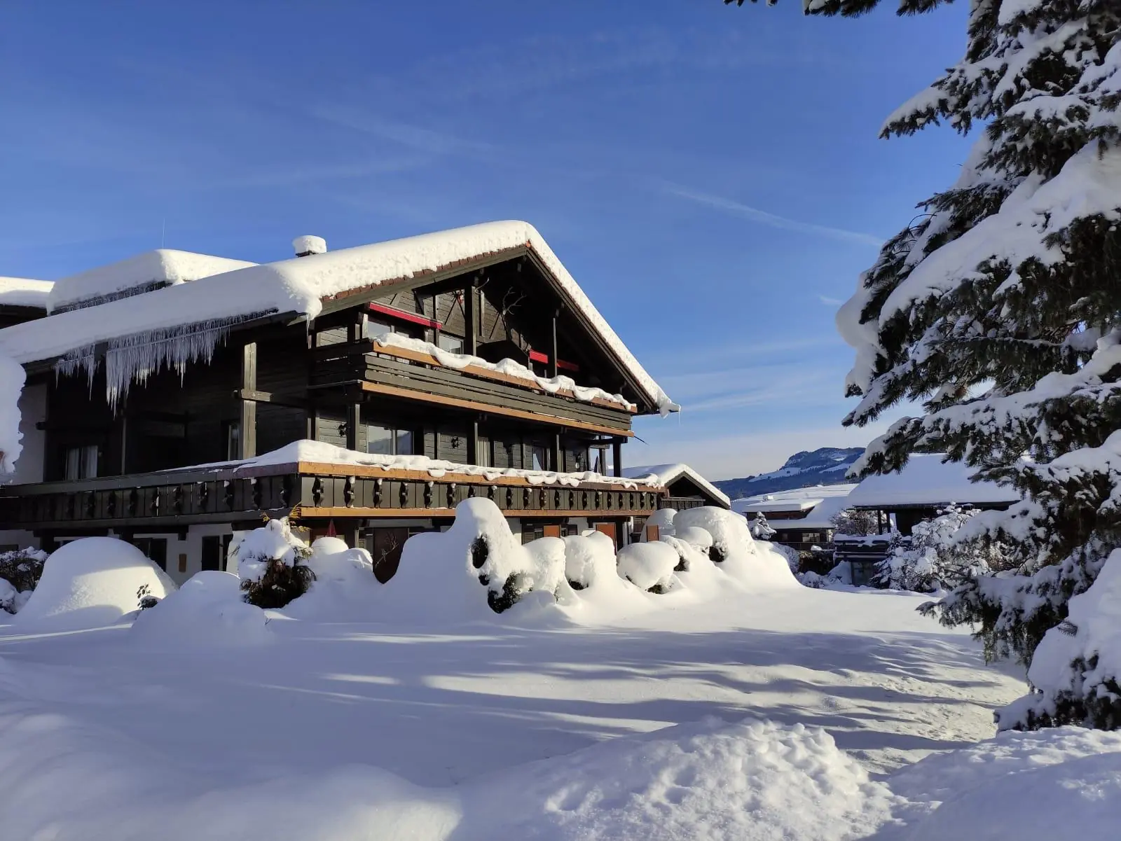 Der Sonnenhof - Winteridylle