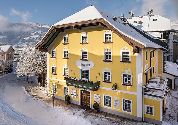Hotel die Hindenburg Saalfelden  Winteransicht