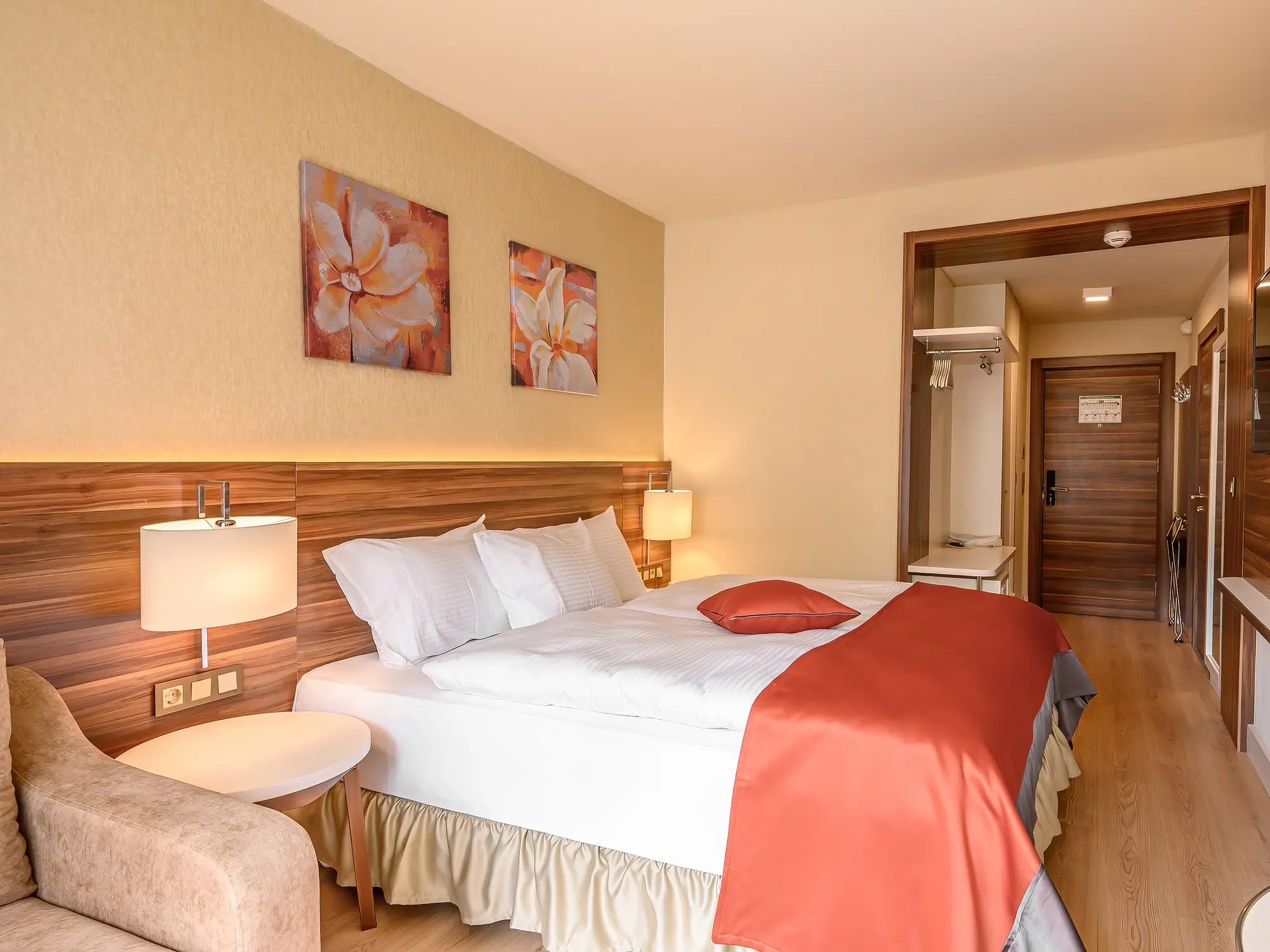 Doppelzimmer mit Balkon