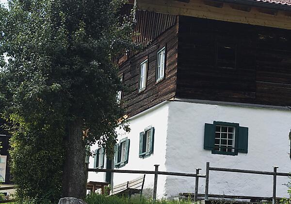 Ferienhaus Eckstoa im Sommer