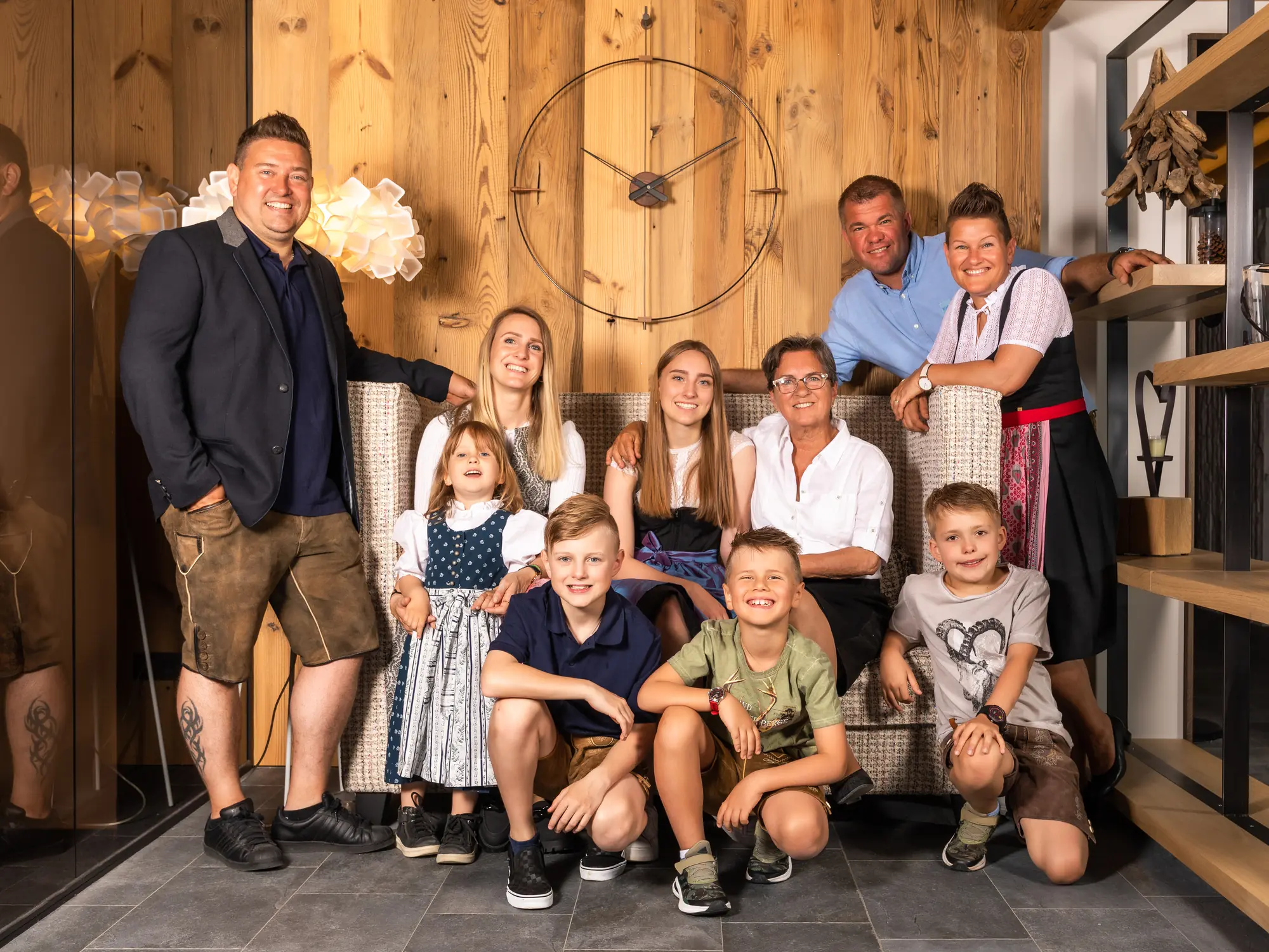 Familienfoto2022jpg.jpg