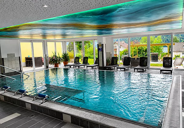 Hallenbad2