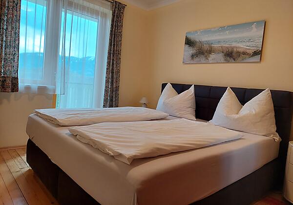 Zimmer mit Boxspringbetten