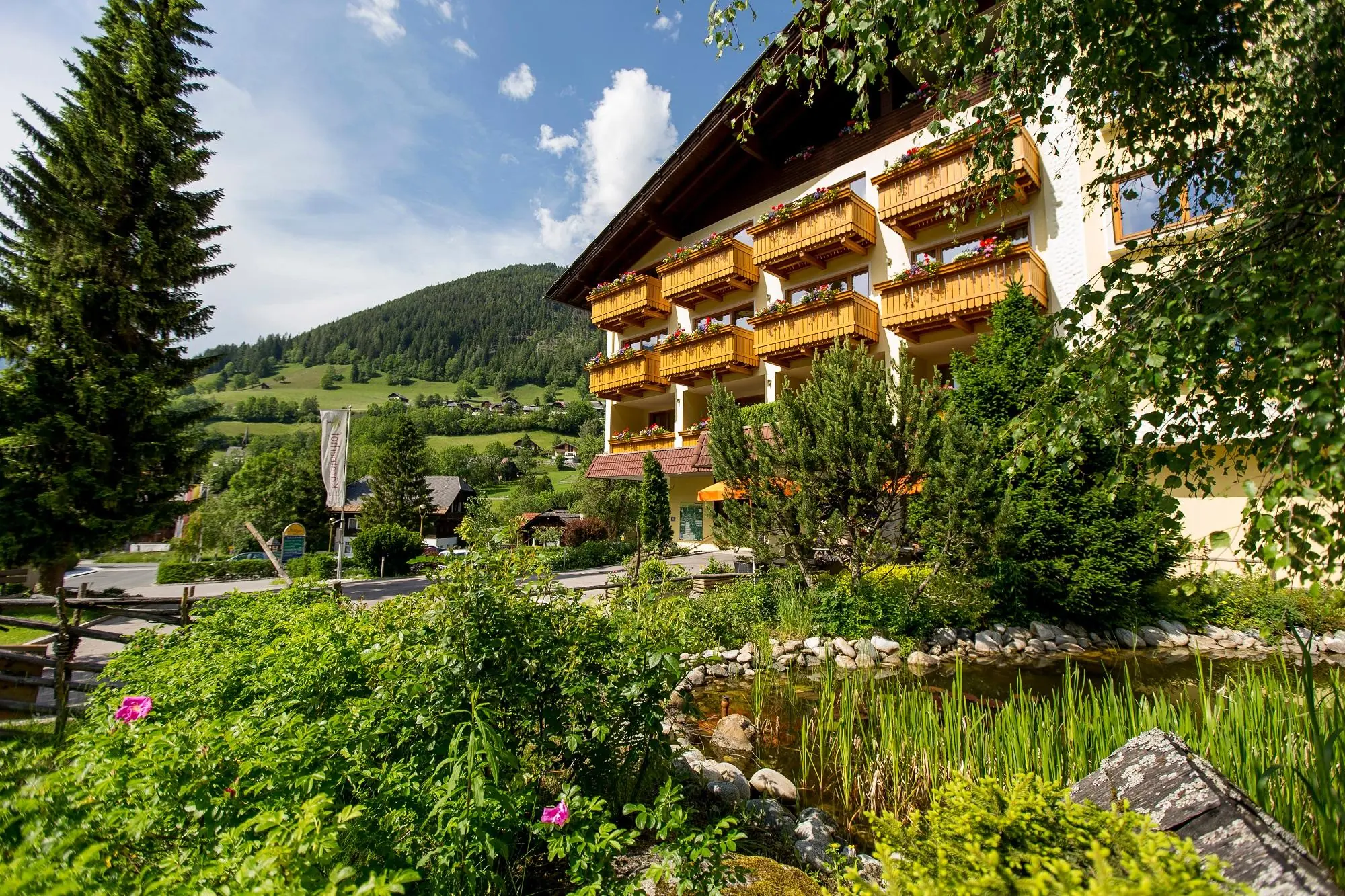 Sommeransicht Kärntnerhof