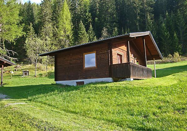 Bungalow von vorne