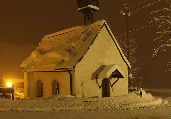 Kapelle Sigiswang im Winter