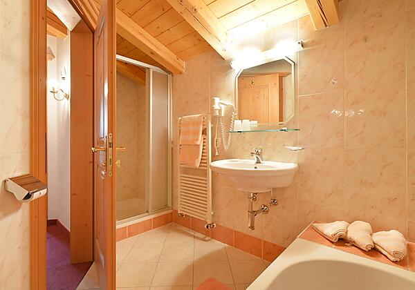 Appartement_7 Badezimmer Küche