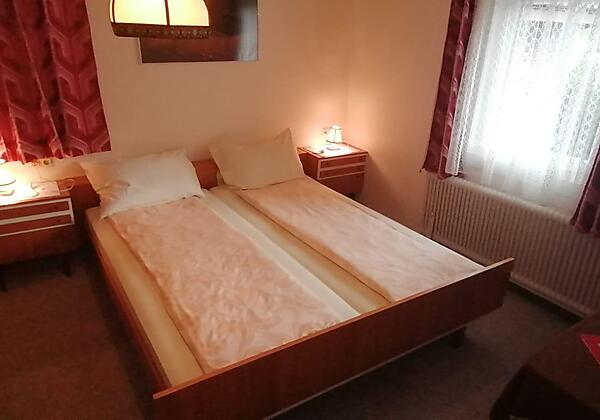 Doppelbettzimmer