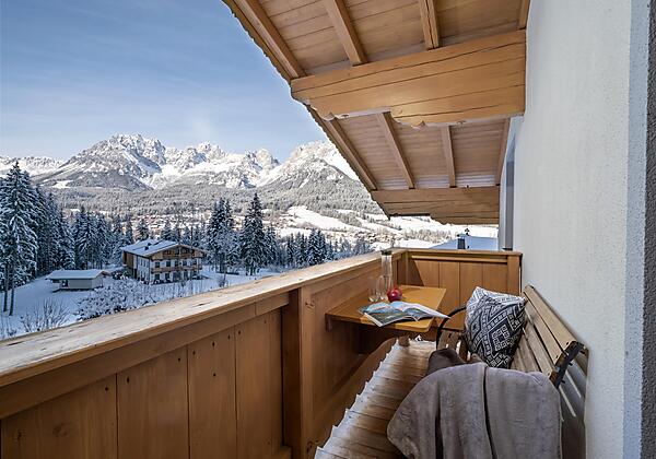 Ferienhaus_Hansl_Nottenbergweg_20_Going_Balkon_Aus