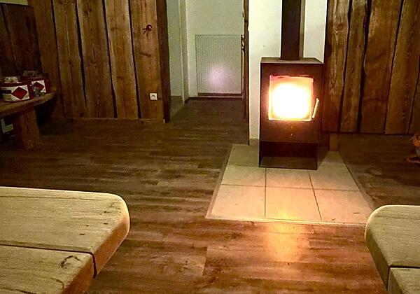 Holzofen in der Wohnstube