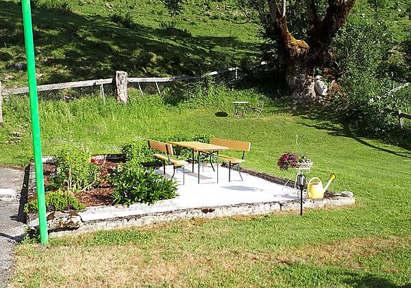 Ferienhaus Monika (Garten)