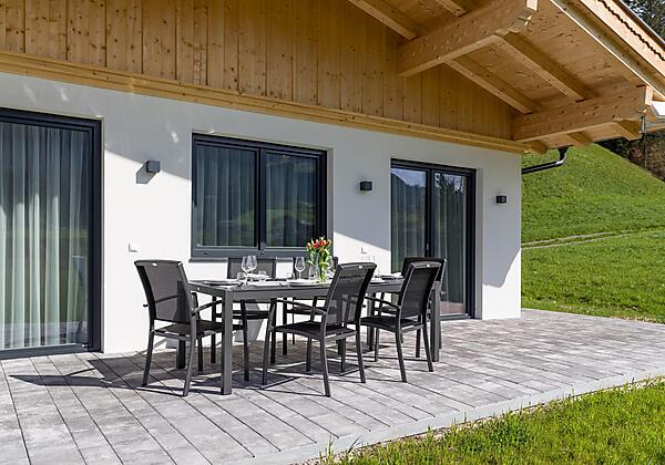 Ferienhaus_Zur_Biene_Stockach_14_Soell_Terrasse_1