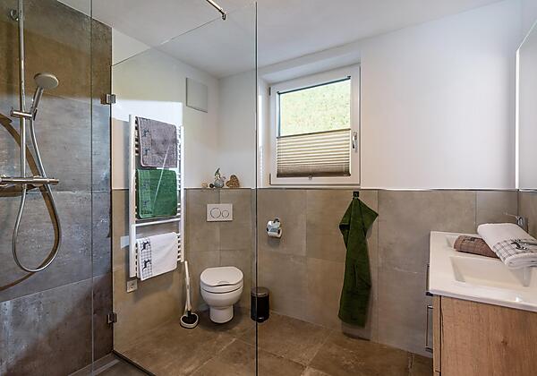 Ferienhaus_Zur_Biene_Stockach_14_Soell_Badezimmer