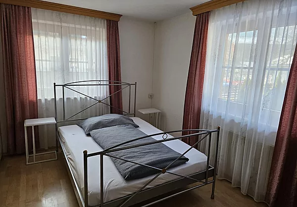 Schlafzimmer OG
