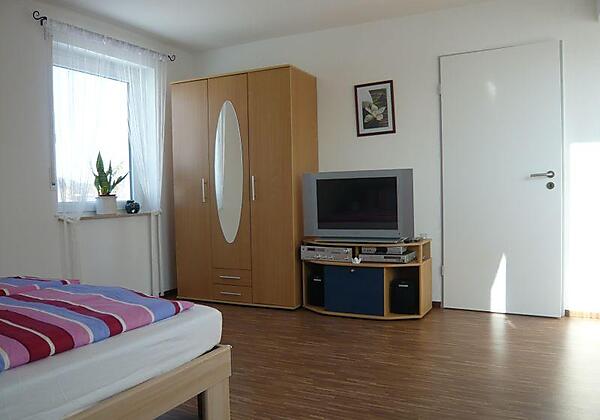 Schlafzimmer Blick 2