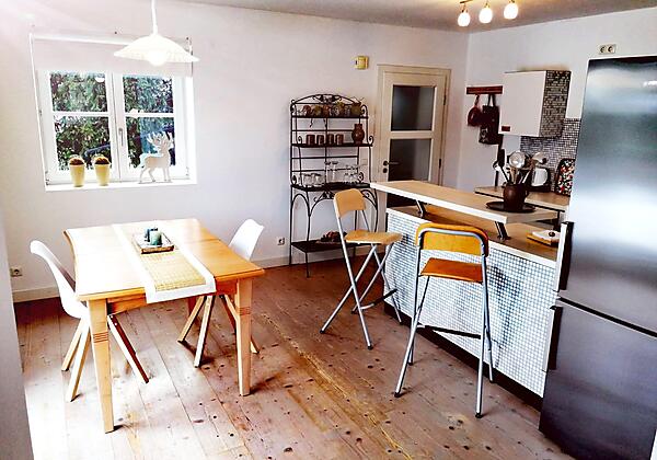 Wohnküche, mit Zugang zur Terrasse