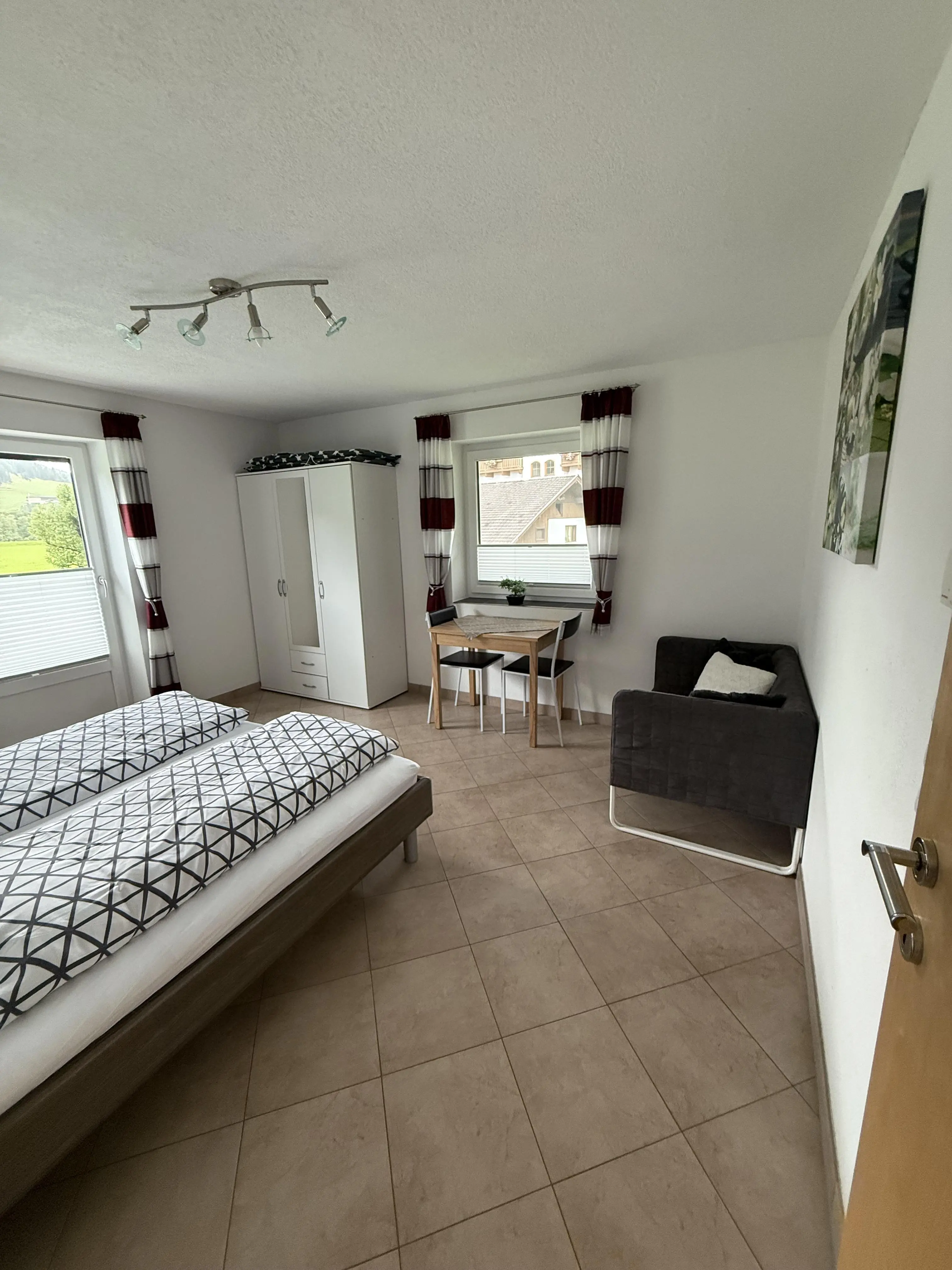 Schlafzimmer 2