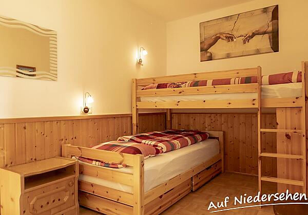 Schlaffzimmer_hinter
