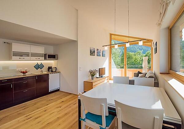 Küche und Essbereich