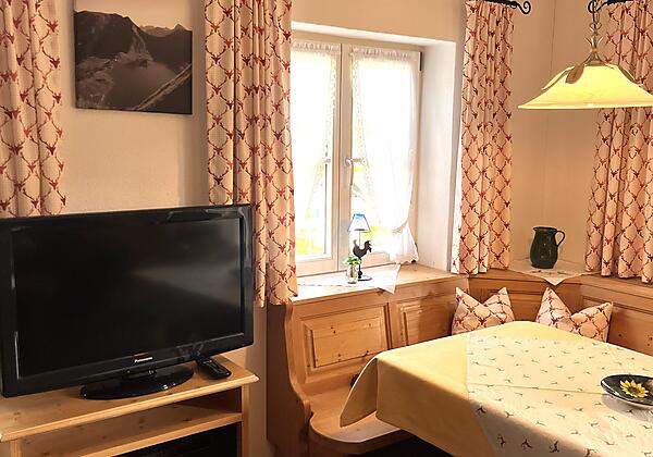 Küche mit TV