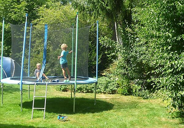2_Trampolin