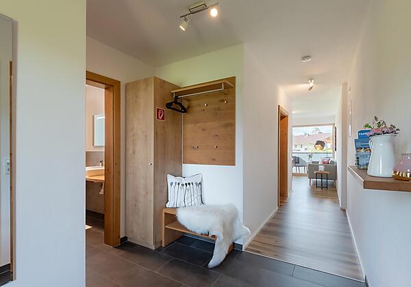 Ferienwohnung_Gartner_Gartnerweg_16_Uderns_Vorraum