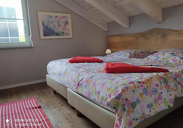 Schlafzimmer oben rechts