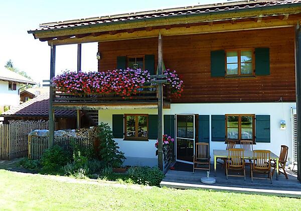 Ihr Balkon zur Ferienwohnung Heinl