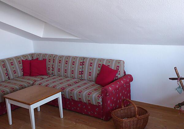 Wohnzimmer ausziehbar