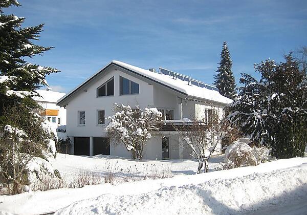 Hausansicht Winter