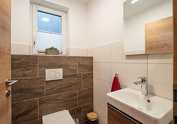 Ferienwohnung_Kircher_Aeussere_Embergstrasse_50a_K
