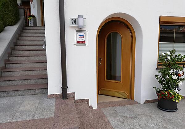 Eingang Ferienwohnung 1