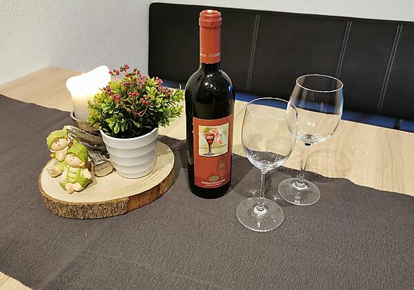 C18134E8-F939-4FB9-9E3B-A22F85D69556