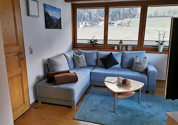 35BF9FBE-DF3E-4FC6-94D9-306BF288FED7