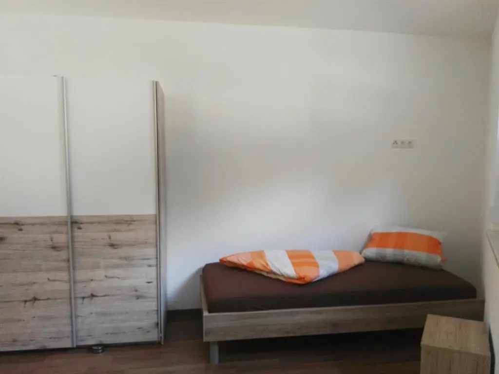 Einzelbett