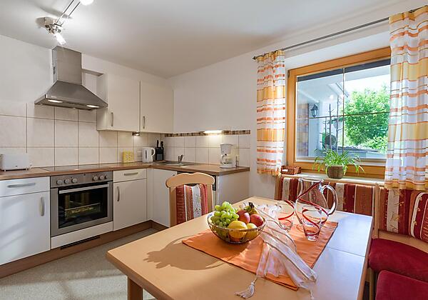 Ferienwohnung_Petra_Imming_16G_Bruck_Wohnkueche_1