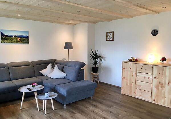 Fewo. Sunnesidde Wohnzimmer mit Schlafcouch