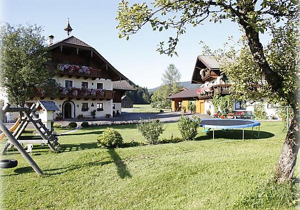 Idyllischer_Blick_auf_Fewo_Burgi_Ebner