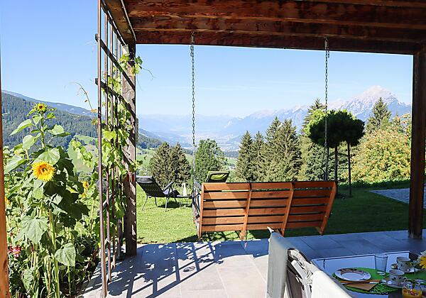 Terrasse mit Blick IBK