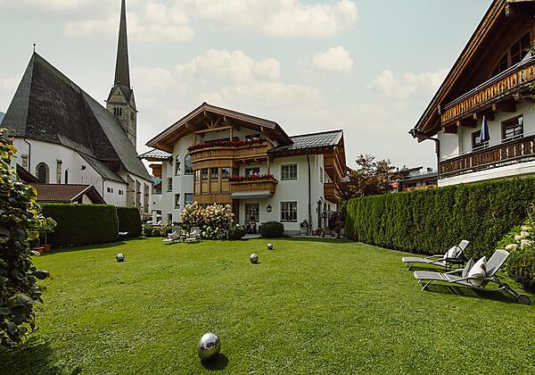 Winteransicht vom Haus