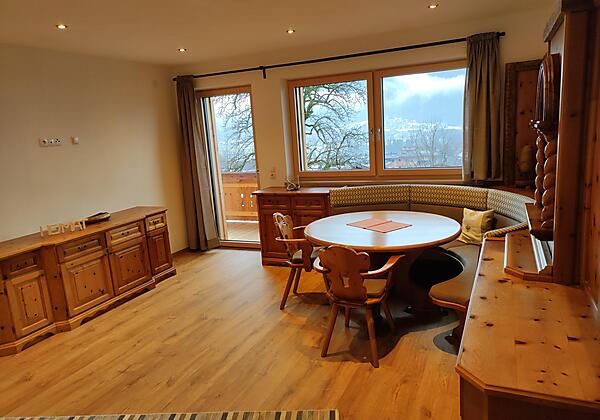 1. Stock Wohnzimmer 3