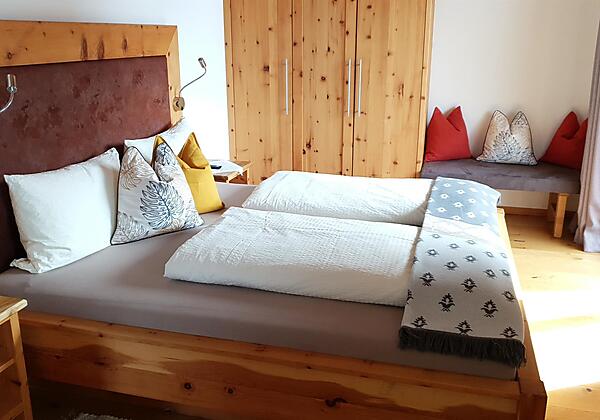 Griesbachhof_Oberndorf_Wilder_Kaiser_Schlafzimmer_