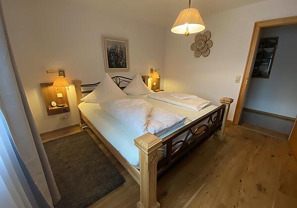 C1504E5A-59DE-4358-AFA3-4C2F0B601EBA