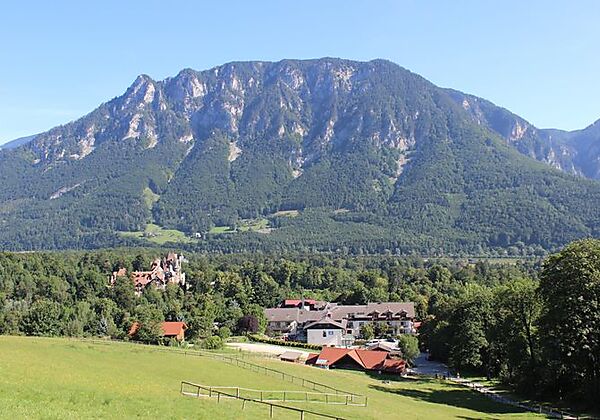 Flackl-Wirt Seminar, Freizeit und Kunstparadies