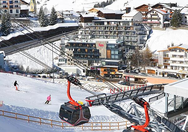 Fliana Winter Bahnansicht Zoom