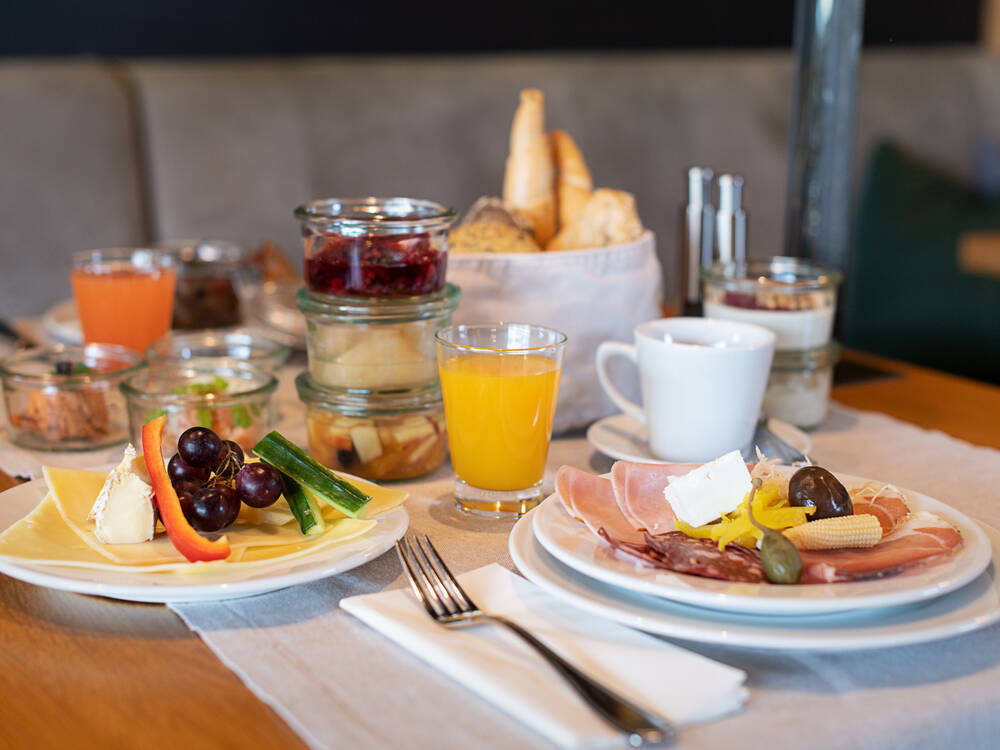 Frühstück täglich bis 12 Uhr