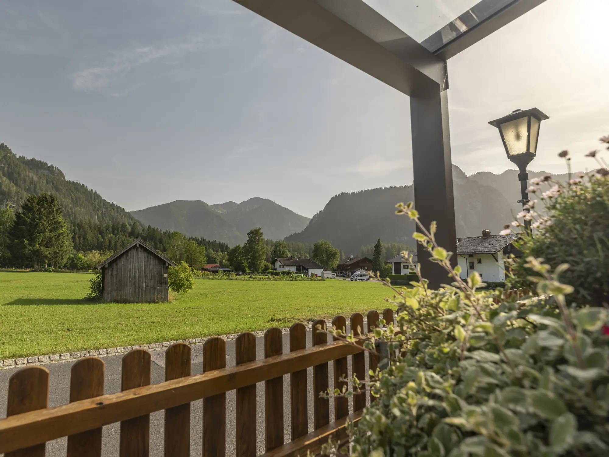 Frühstück Terrasse Sommer